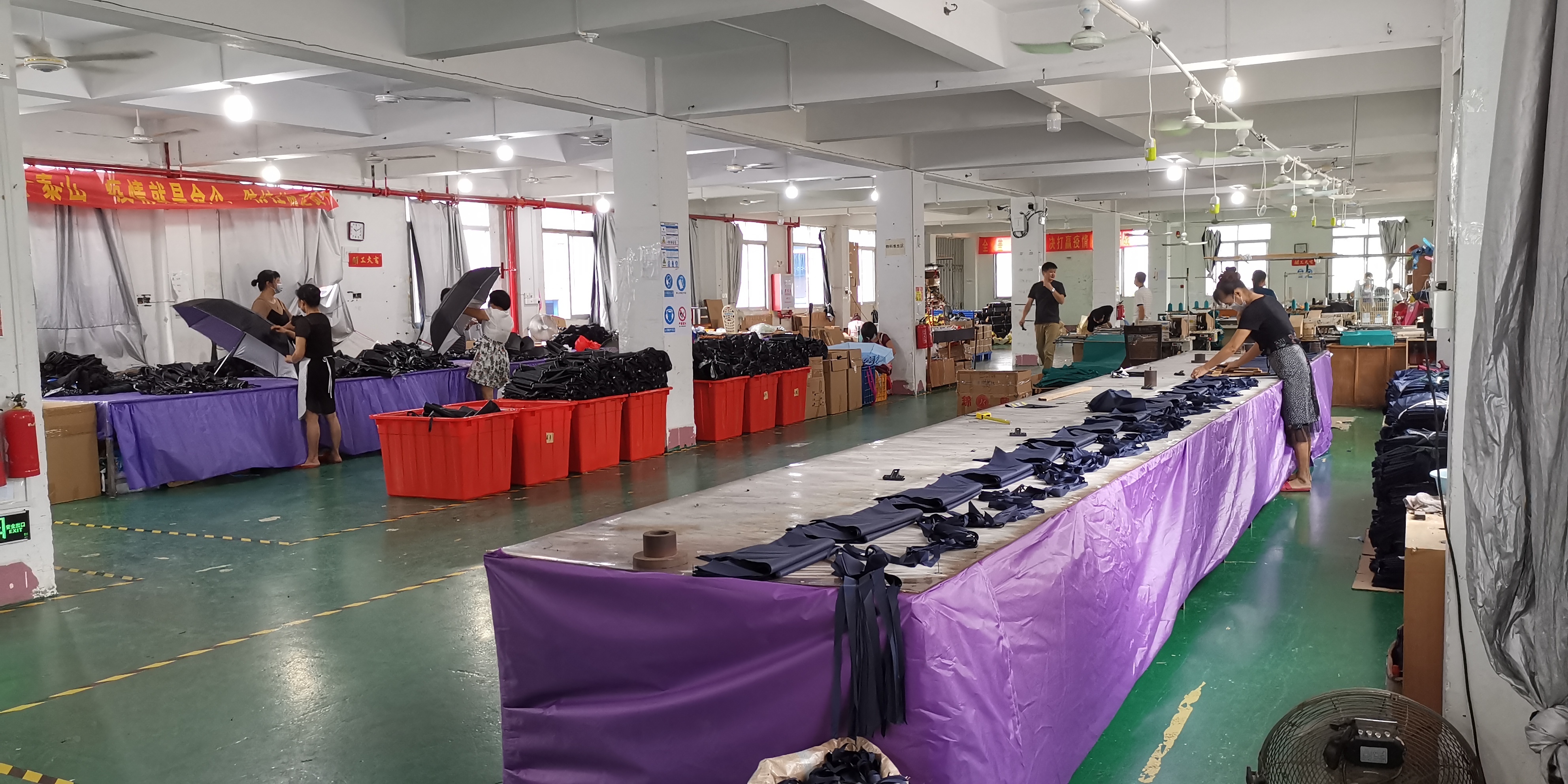 Xiamen United-Prosperity Industry & Trade Co., Ltd. خط تولید کارخانه