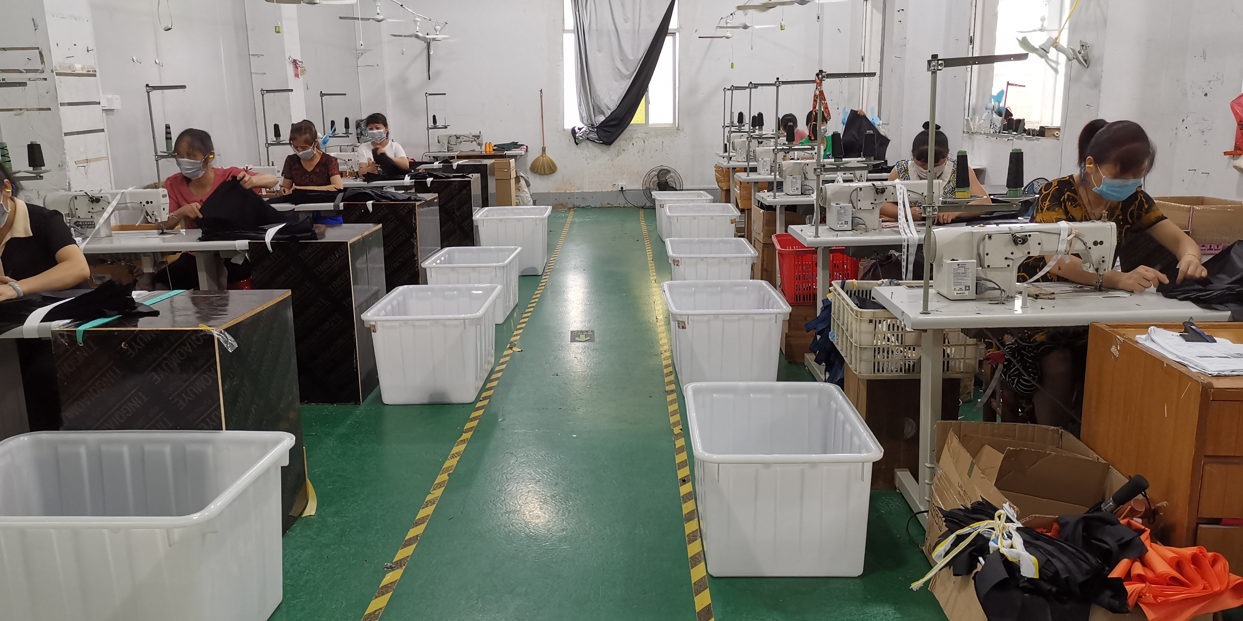 Xiamen United-Prosperity Industry & Trade Co., Ltd. خط تولید کارخانه