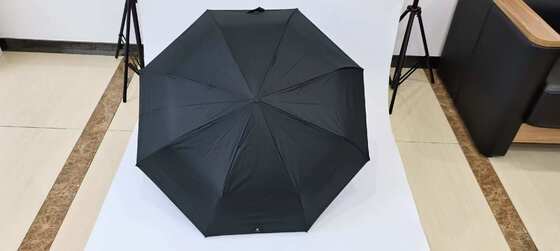 چتر چوبی باز اتوماتیک با دنده های فیبرگلاس 190T پارچه پونجی و عملکرد بسته شدن باز اتوماتیک