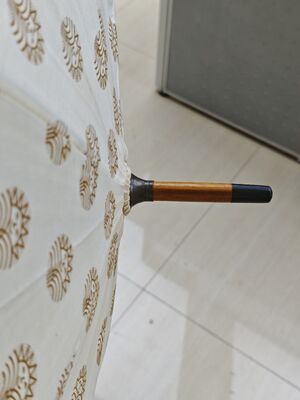 چتر چوبی 23 اینچی با پارچه پنبه و دنده های فیبرگلاس برای حفاظت از باران